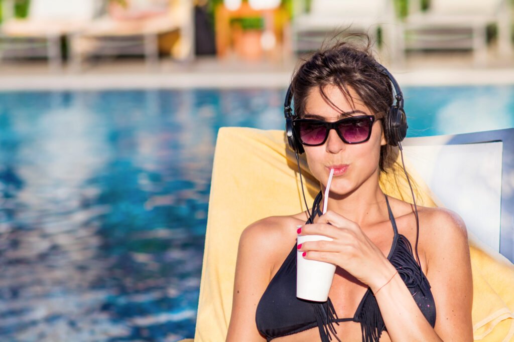 woman wearing sunglasses in the sun
